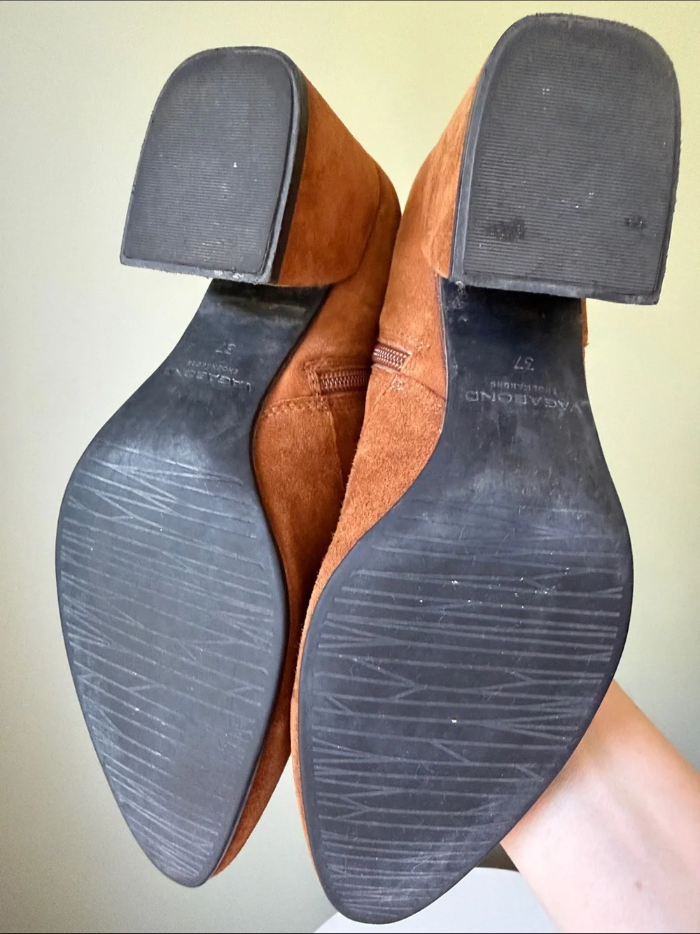 Vagabond Shoemakers Brown Suede Ankle Boots Block Heel Minimalist Zip Booties